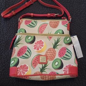 NWT Dooney & Bourke crossbody bag